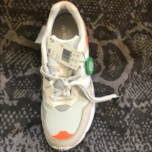 Addia young -96 - Picture 3 of 5